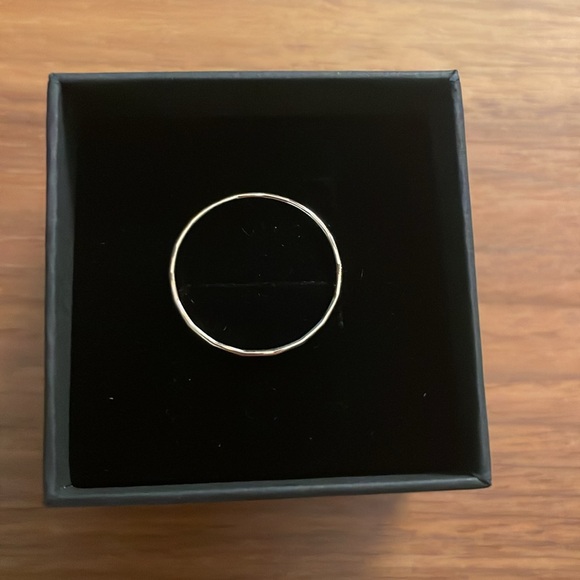 Catbird Classic Hammered Gold Ring, size 9 - Picture 5 of 10